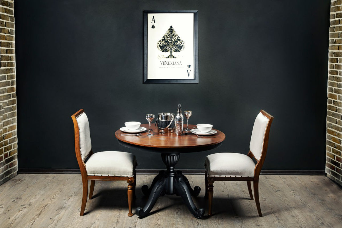 Jesul Dining Table